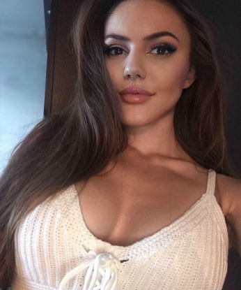 Аппетитная блондиночка приглашает в гости на незабываемые постельные утехи. Я готова исполнить все твои фантазии и желания. Со мной ты позабудешь обо всем, кроме удовольствия! 11347, 24 года